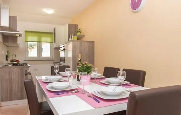 Family Krk - 123 Apartman *