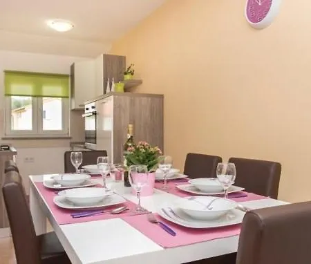 Family Krk - 123 Apartment *